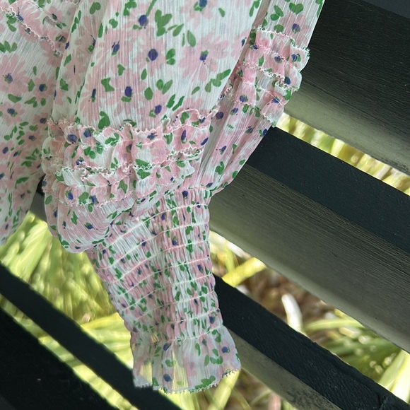 Alice + Olivia Floral Top - Picture 6 of 8